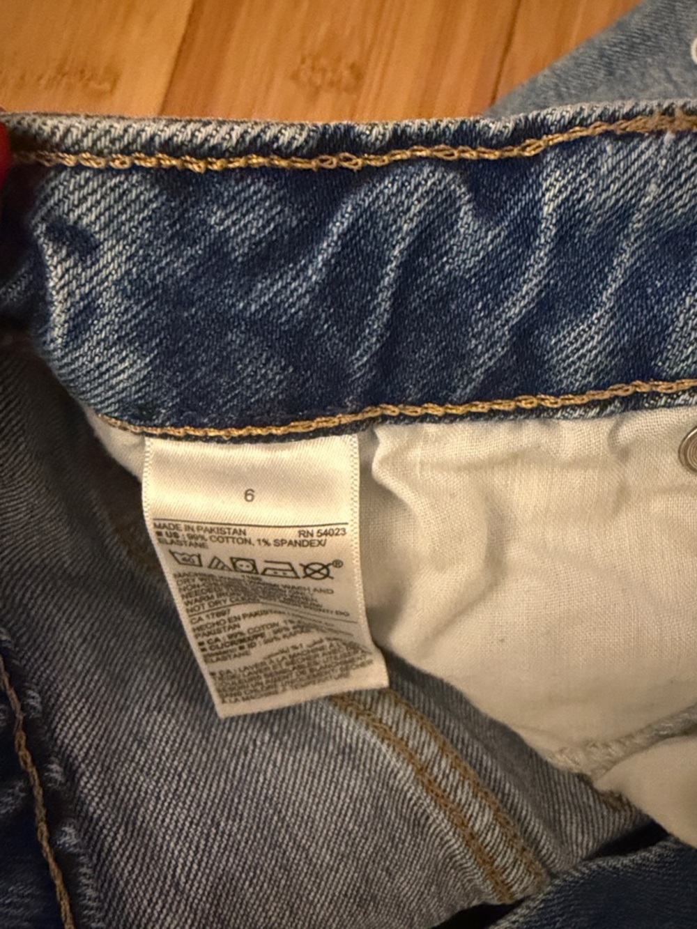 Old Navy Blue High-Rise Denim Shorts - Picture 3 of 4